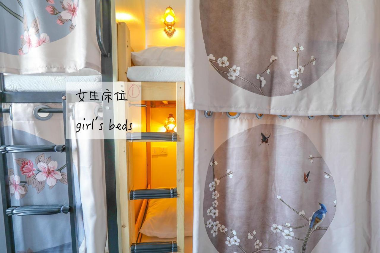 Hostel 弱水咖啡国际青旅only Cafe And Backpacker Chongqing Exterior foto